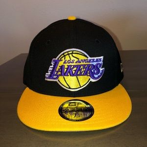 Los Angeles Lakers New Era 5950 black & yellow hat